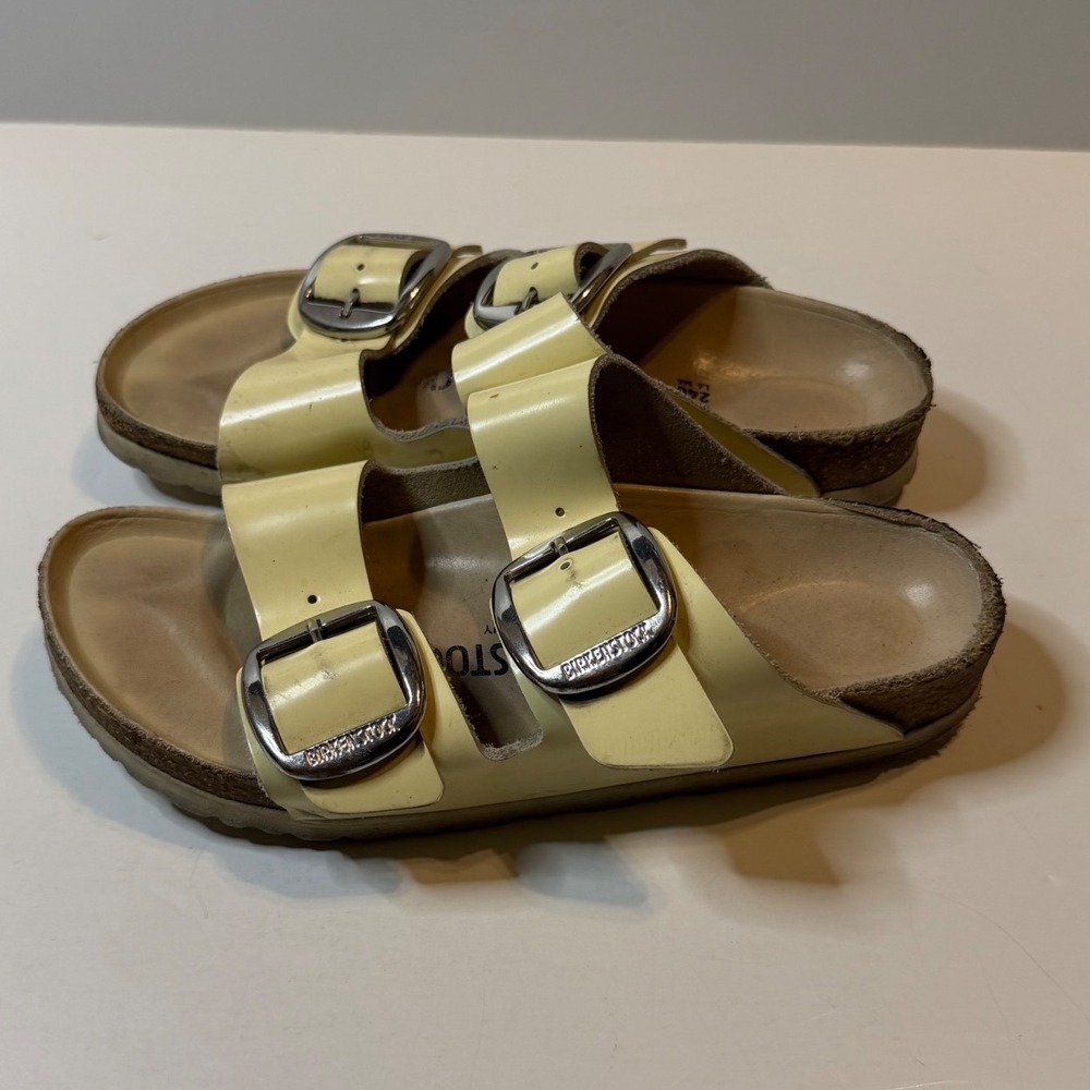 Birkenstock Arizona Big Buckle Sandals Womens 37 Yellow Patent Leather Slides